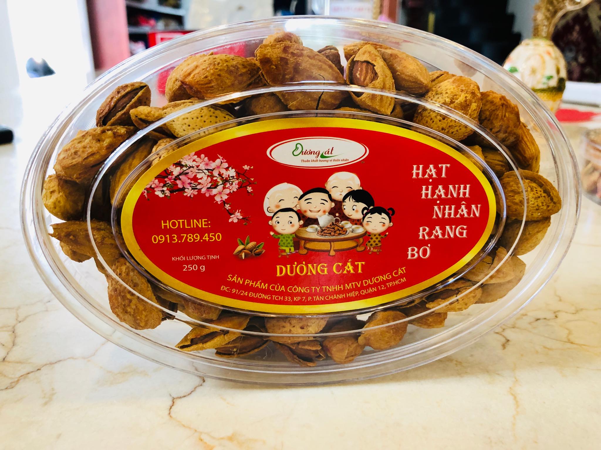 HỘP HẠNH NHÂN RANG BƠ 250GR 3 hạt hạnh nhân
